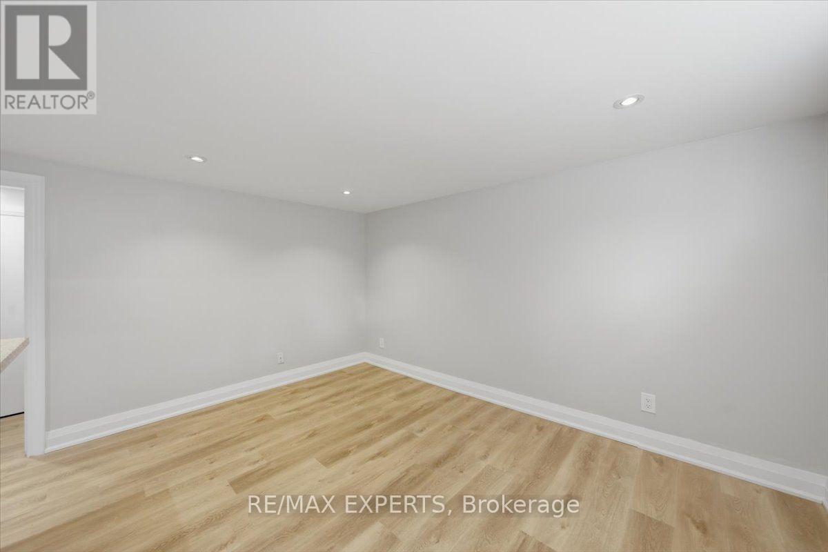 Lower - 51 Clifton Avenue, Toronto, Ontario  M3H 4K9 - Photo 12 - C13853264