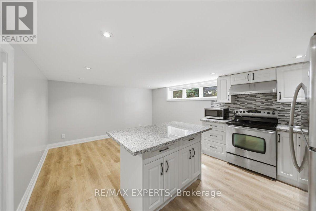 Lower - 51 Clifton Avenue, Toronto, Ontario  M3H 4K9 - Photo 14 - C13853264