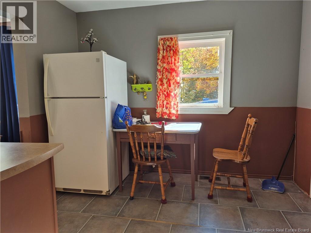 10 Second Avenue, Napadogan, New Brunswick  E6B 1Y3 - Photo 9 - NB148967