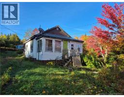 10 Second Avenue, Napadogan, New Brunswick