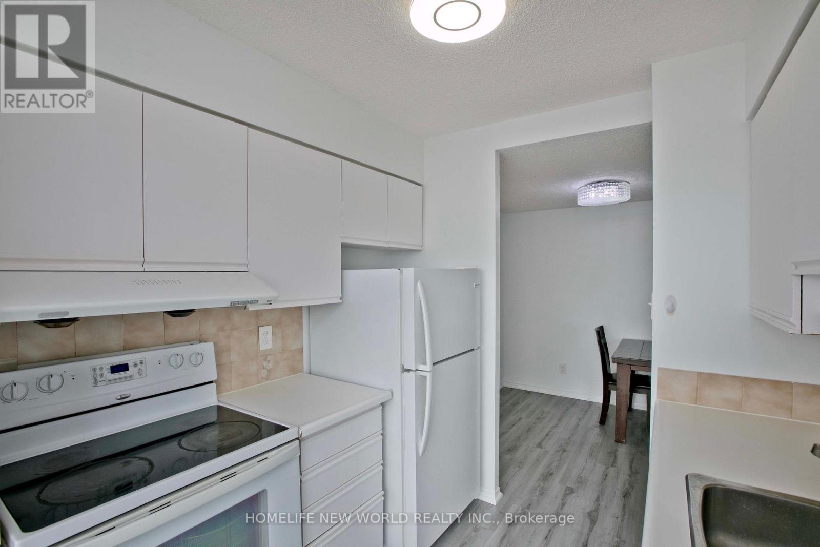 1204 - 160 Alton Towers Circle, Toronto, Ontario  M1V 4X8 - Photo 13 - E13853116