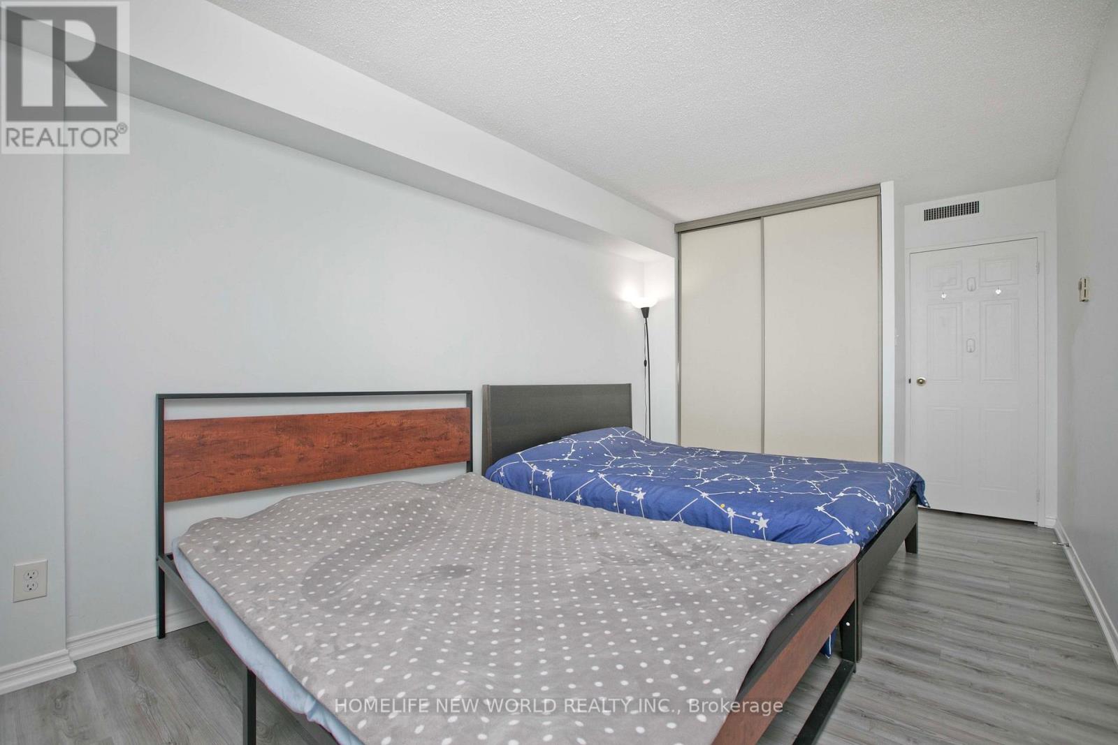 1204 - 160 Alton Towers Circle, Toronto, Ontario  M1V 4X8 - Photo 17 - E13853116