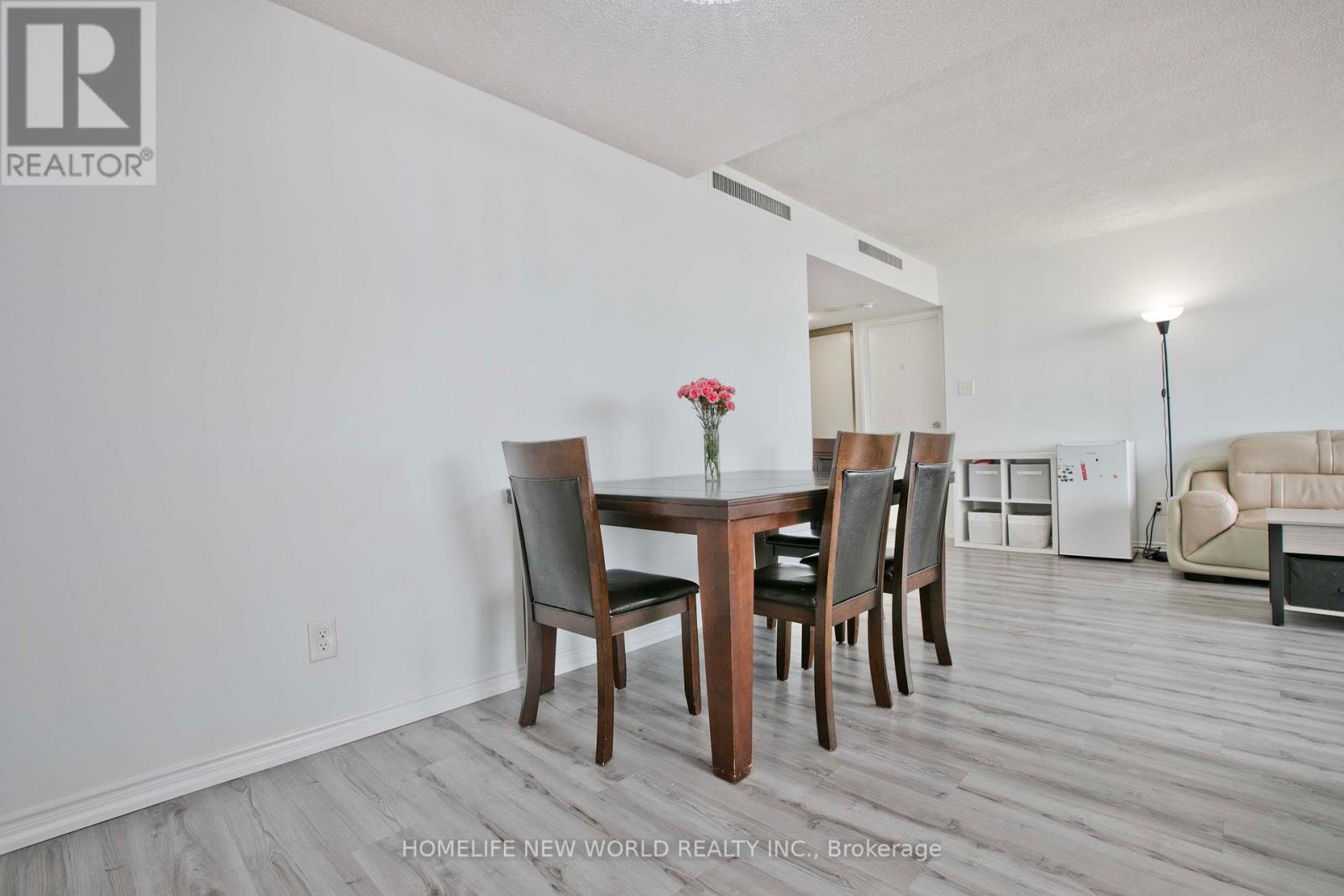 1204 - 160 Alton Towers Circle, Toronto, Ontario  M1V 4X8 - Photo 9 - E13853116