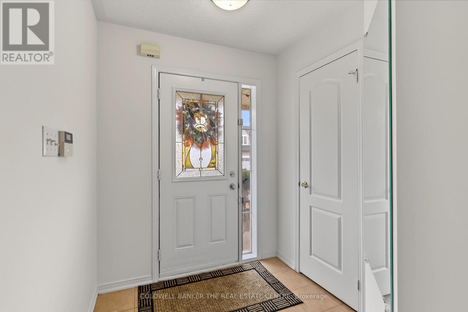 7 Isabella Garden Lane, Whitchurch-Stouffville, Ontario  L4A 0J9 - Photo 3 - N13853034