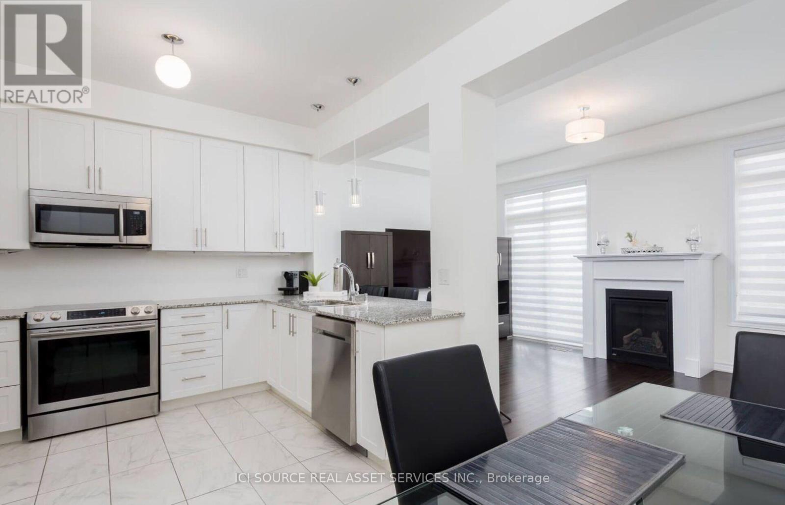 137 Allegranza Avenue, Vaughan, Ontario  L4H 4S1 - Photo 2 - N13853144