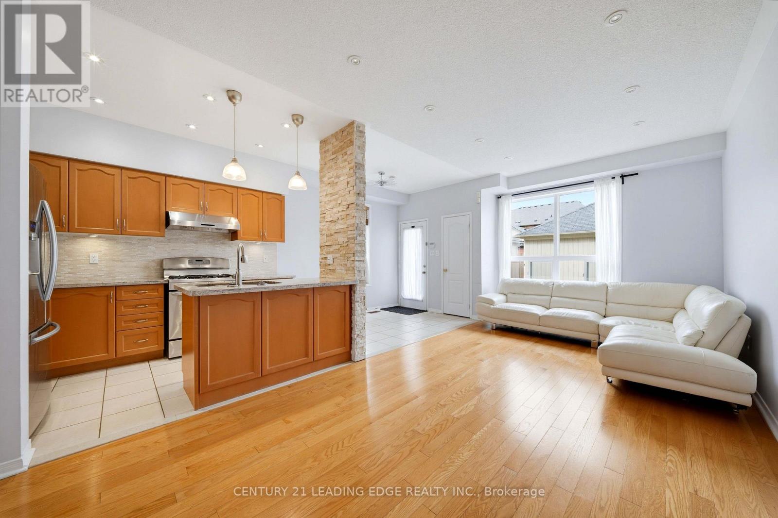 818 Castlemore Avenue, Markham, Ontario  L6E 0G8 - Photo 17 - N13853216