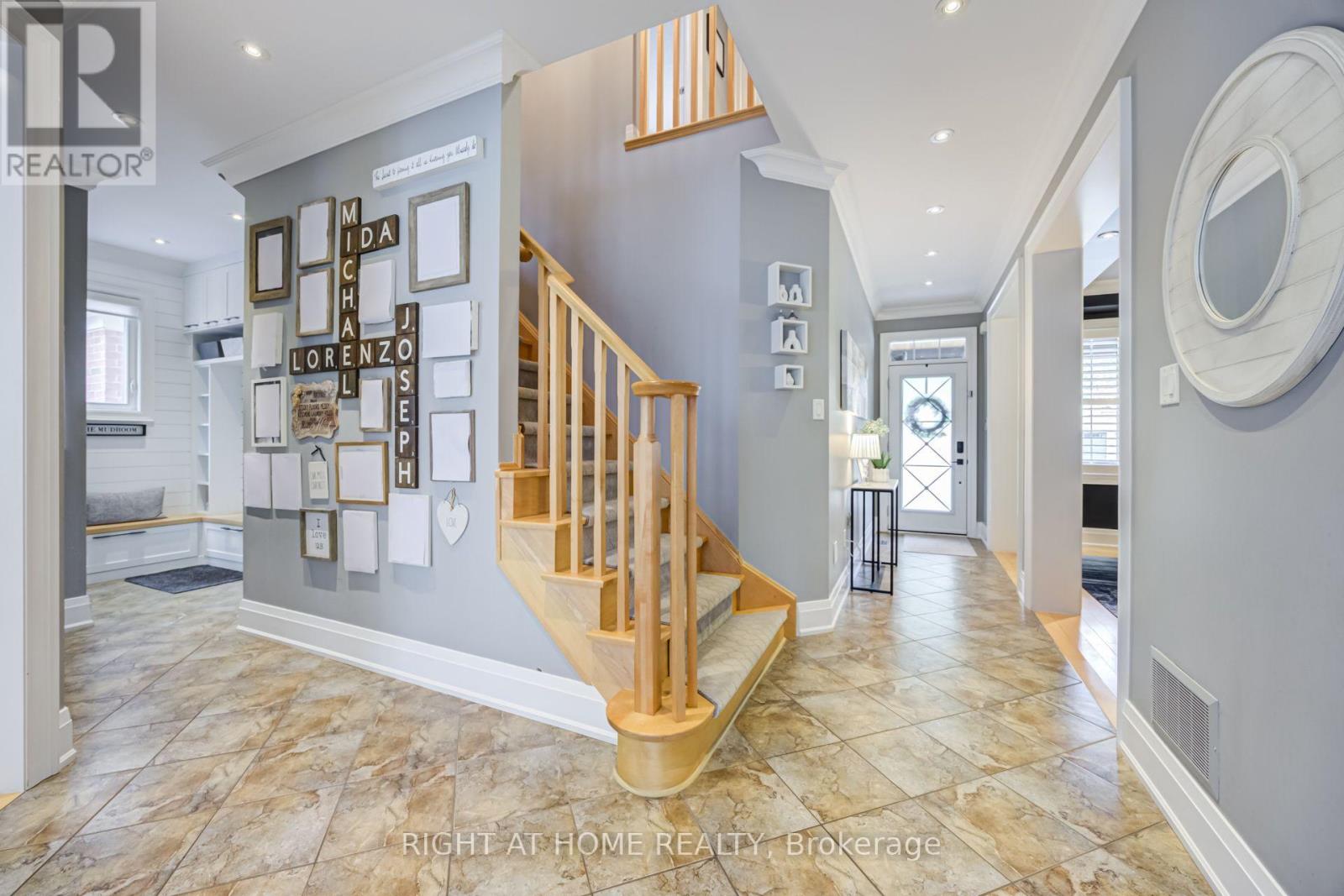192 Robirwin Street, Whitchurch-Stouffville, Ontario  L4A 0V6 - Photo 8 - N13853220