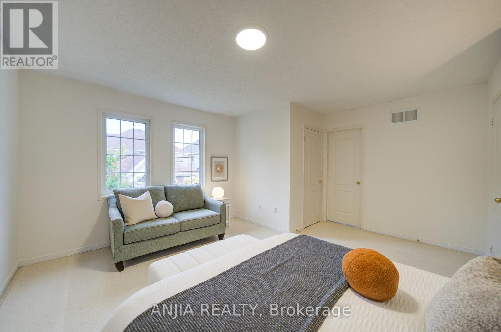 1 Aylesbury Gate, Markham, Ontario  L6C 2R6 - Photo 36 - N13853262