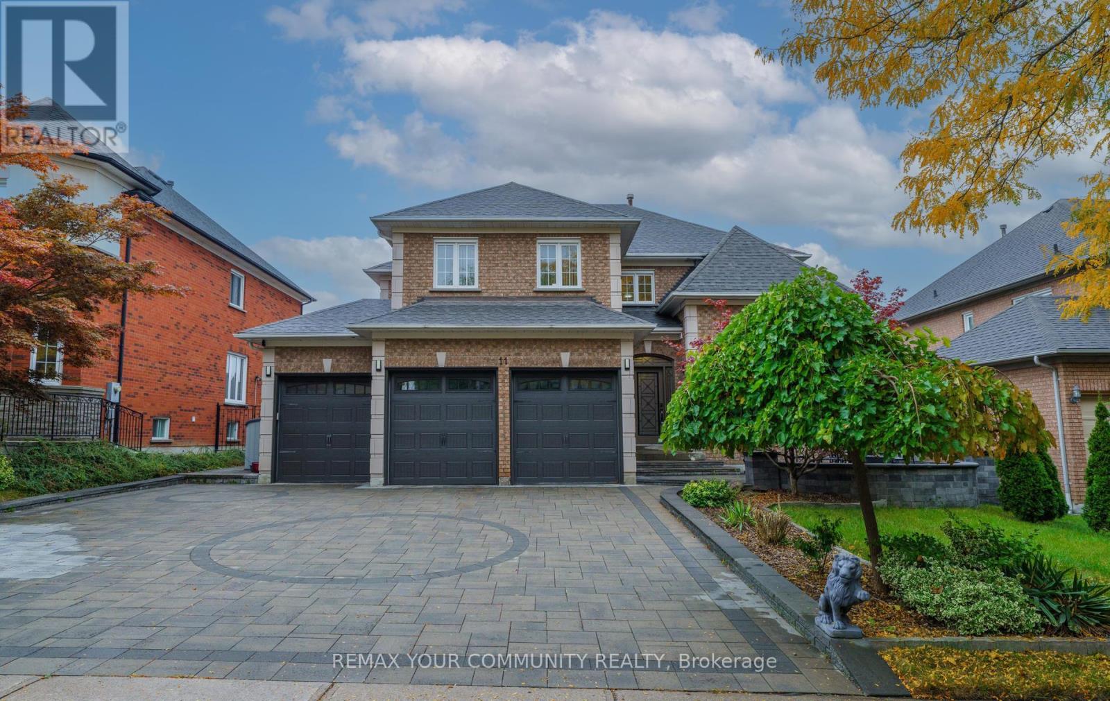 11 Hans Drive, Markham, Ontario  L6C 1T3 - Photo 2 - N13853304