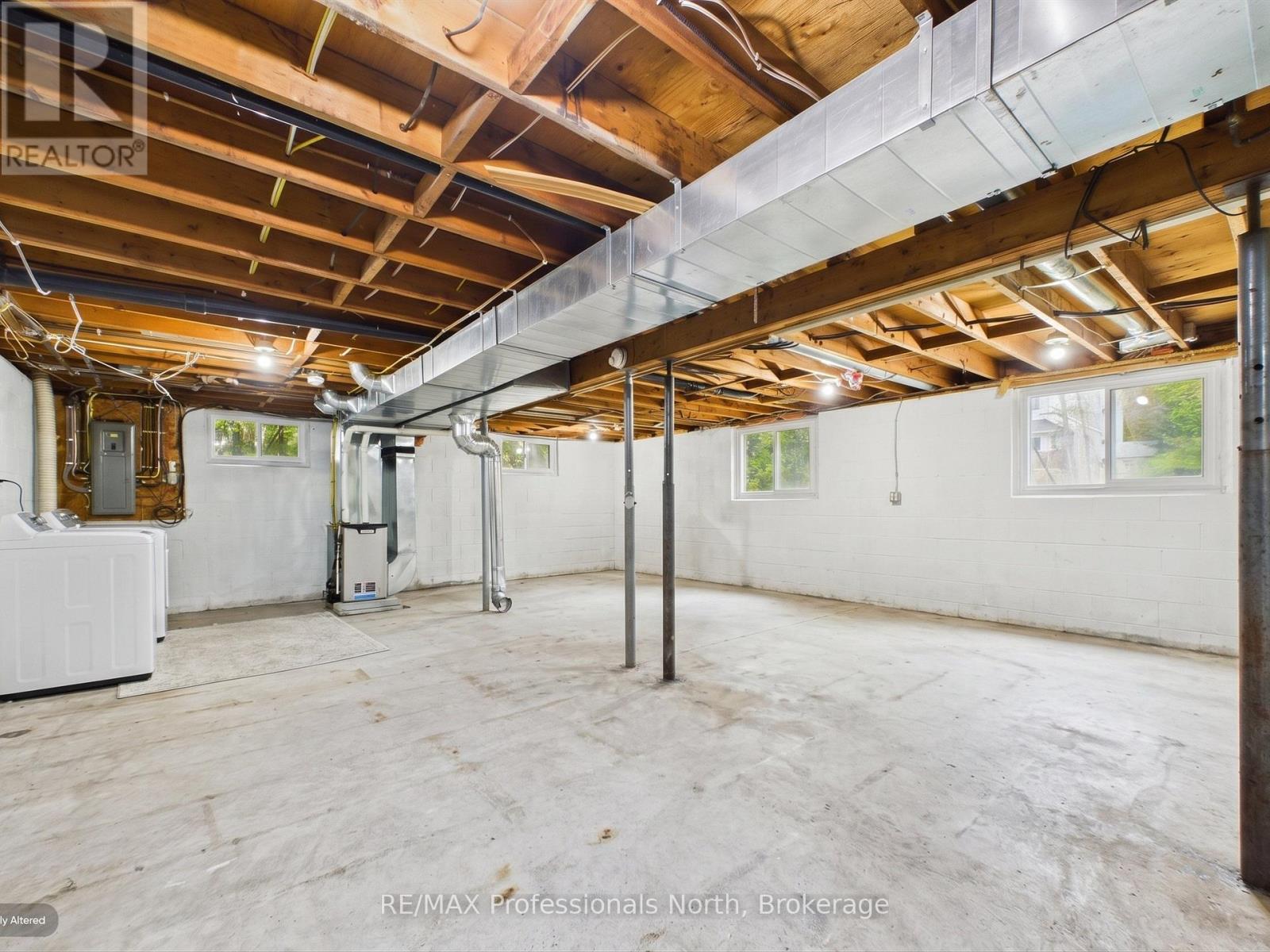2 Silver Street, Huntsville, Ontario  P1H 1M1 - Photo 19 - X13853258