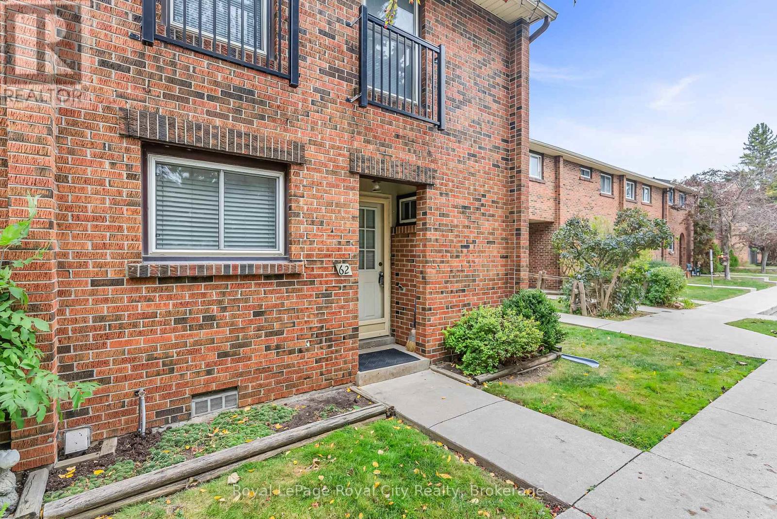 62 - 201 Silvercreek Parkway N, Guelph (Junction/onward Willow), Ontario  N1H 3T4 - Photo 2 - X13853300