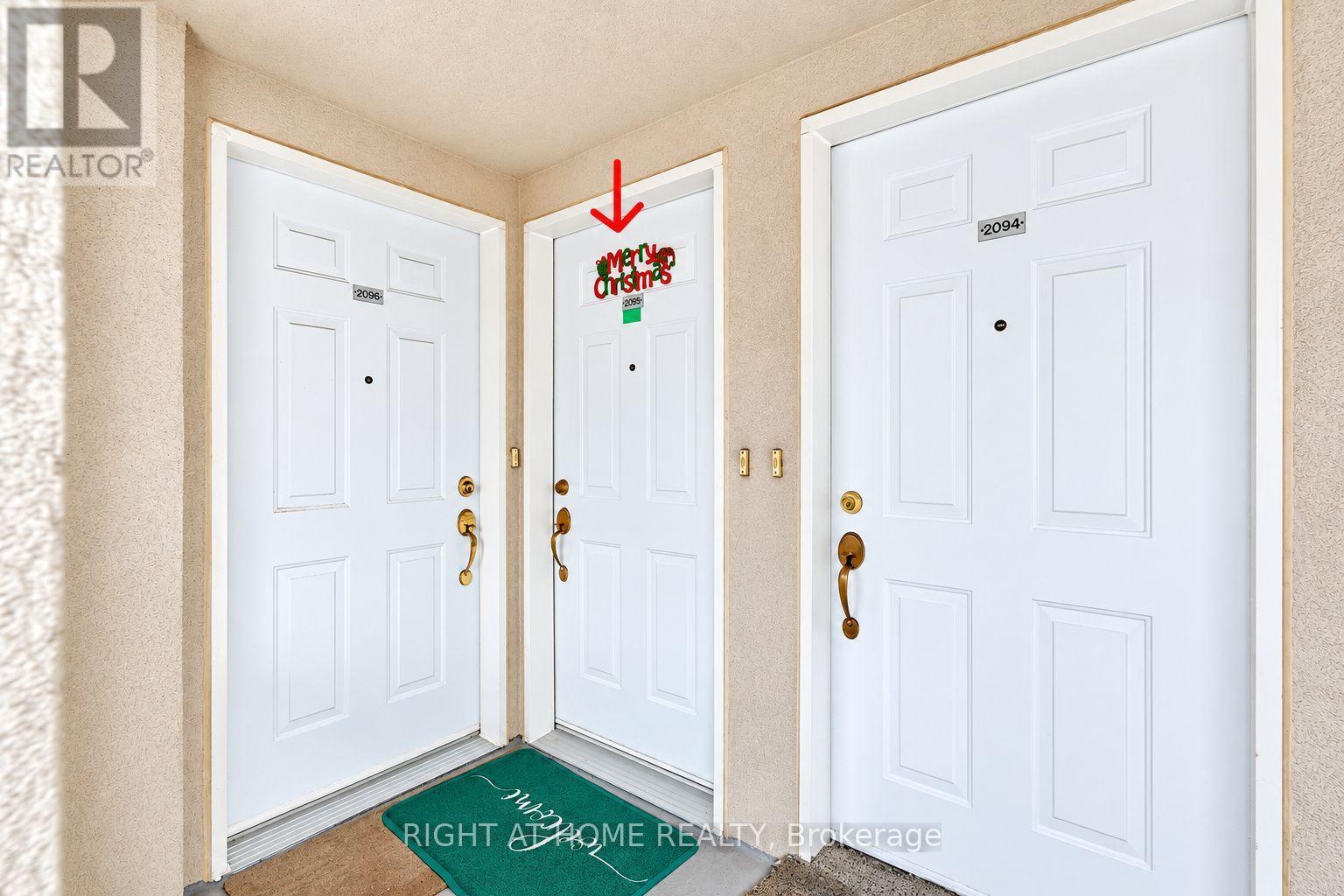 2095 - 55 George Appleton Way, Toronto, Ontario  M3M 0A2 - Photo 3 - W13853086