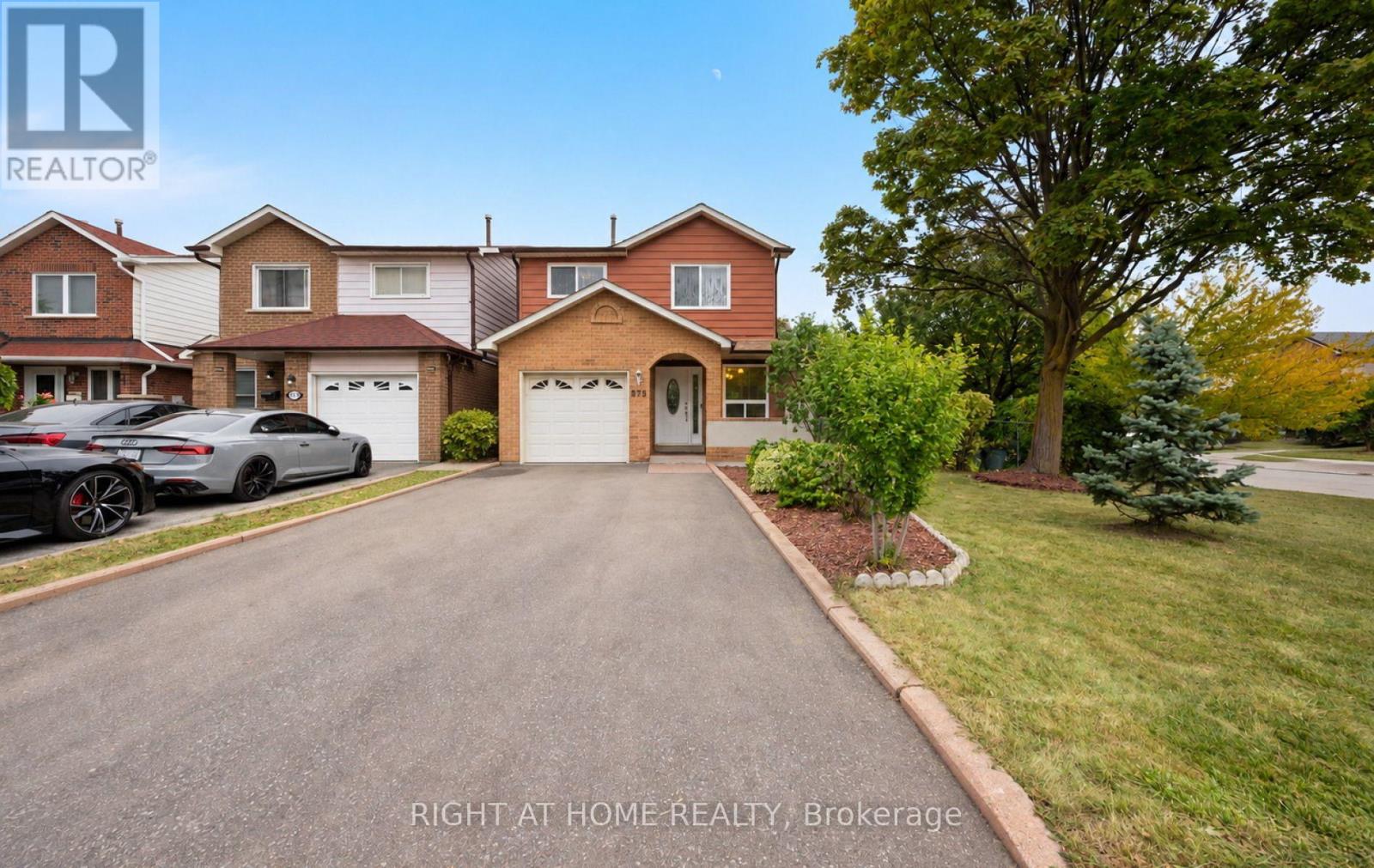 875 MESSENGER MEADOW DRIVE, Mississauga, Ontario