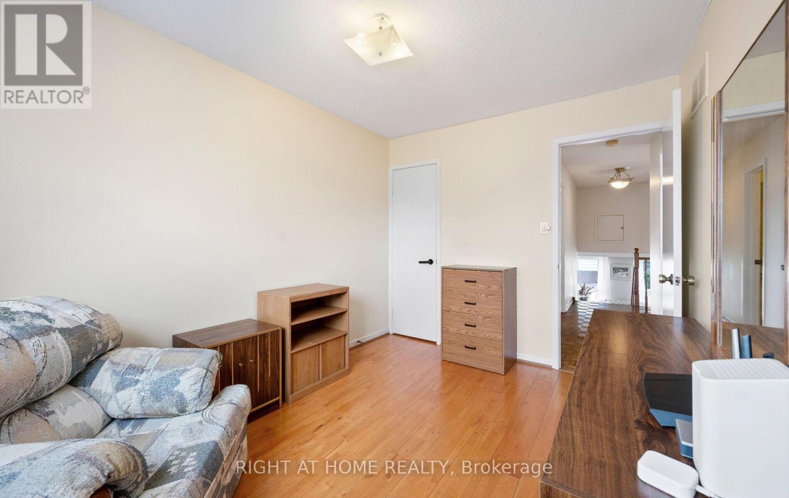 875 Messenger Meadow Drive, Mississauga, Ontario  L5C 3T1 - Photo 23 - W13853160