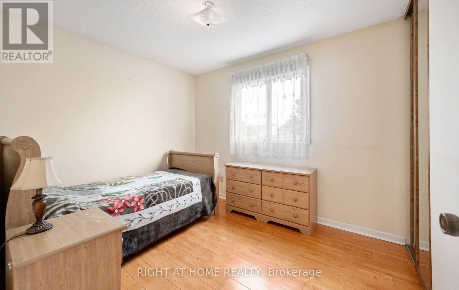 875 Messenger Meadow Drive, Mississauga, Ontario  L5C 3T1 - Photo 26 - W13853160