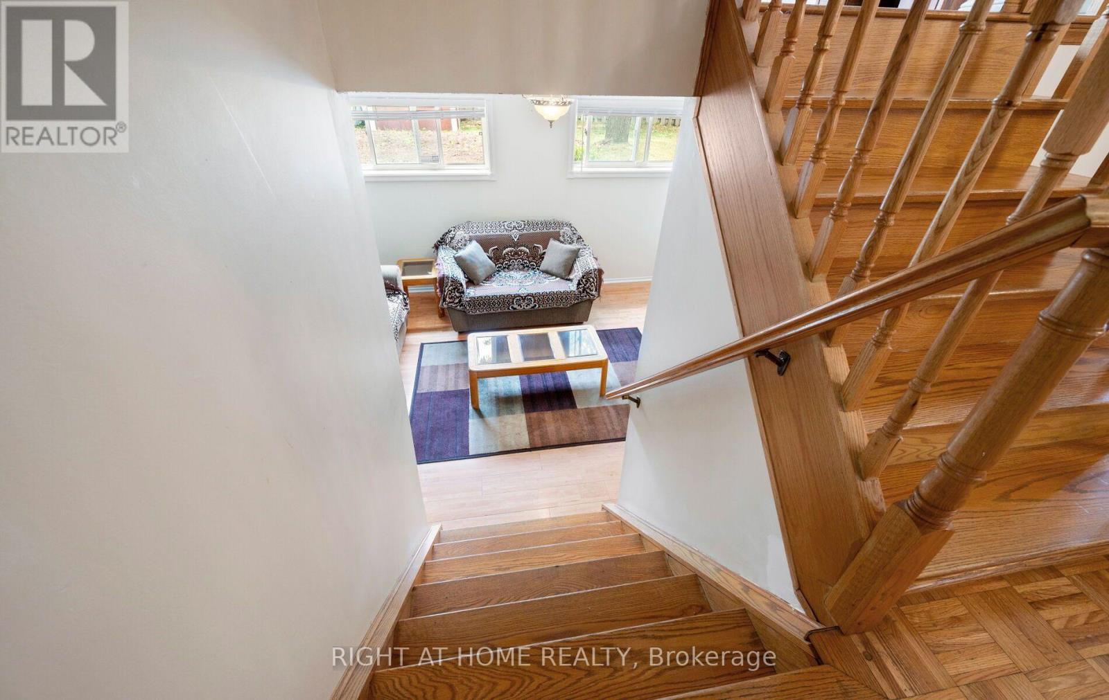 875 Messenger Meadow Drive, Mississauga, Ontario  L5C 3T1 - Photo 30 - W13853160