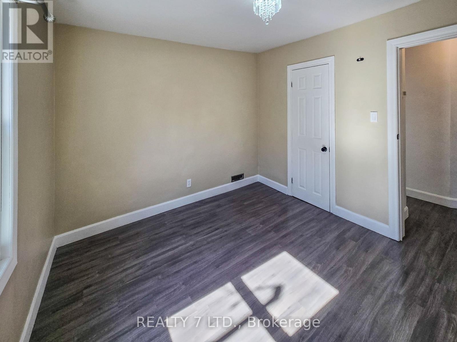 1083 Campbell Avenue, Windsor, Ontario  N9B 2J4 - Photo 22 - X13853040