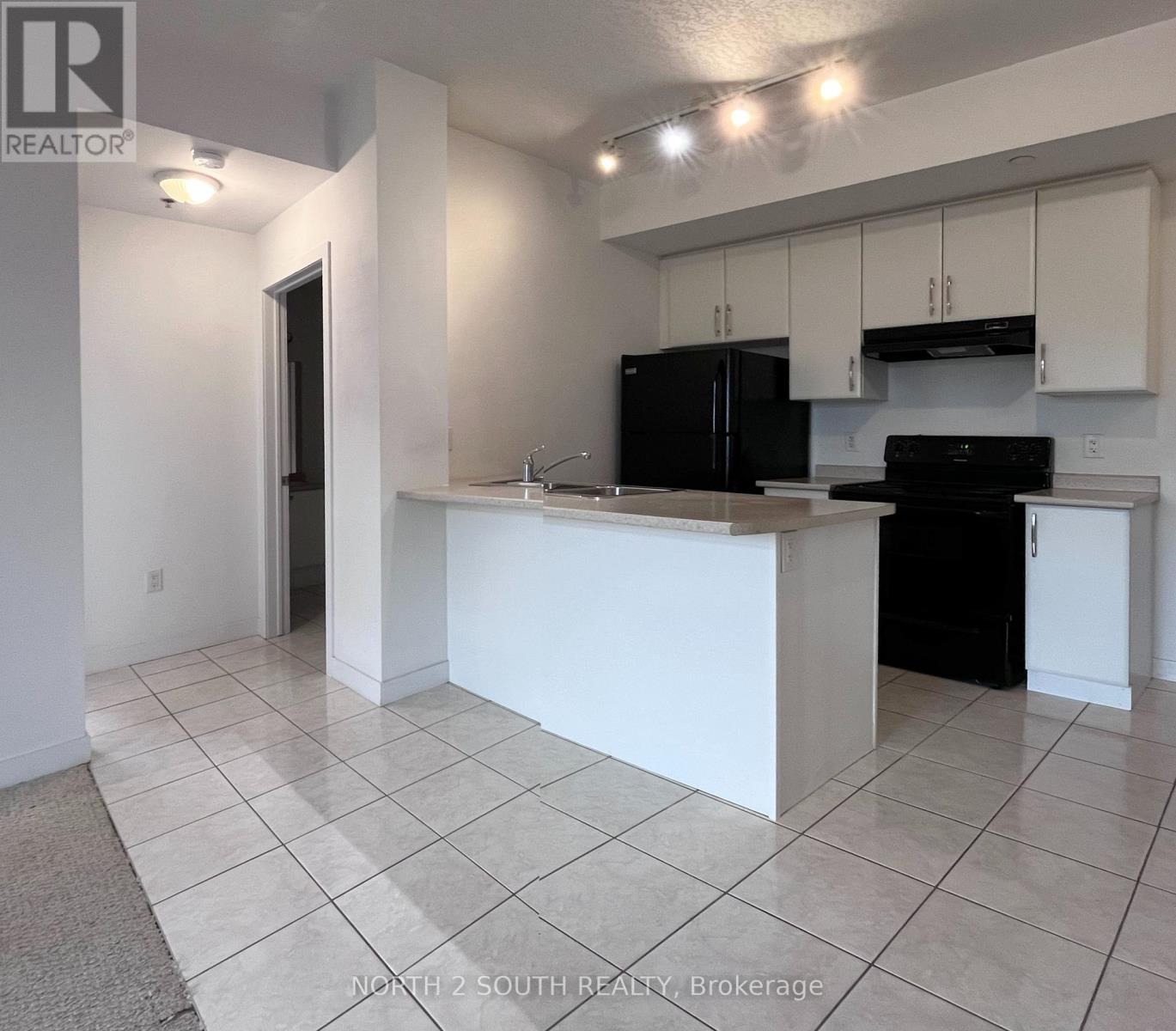 605 - 90 Charlton Avenue W, Hamilton, Ontario  L8P 0B4 - Photo 6 - X13853120