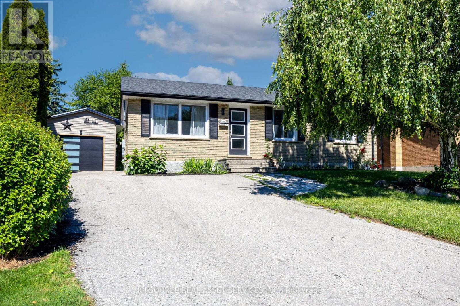 25 Paulson Court, St. Thomas, Ontario  N5R 1N1 - Photo 2 - X13853166