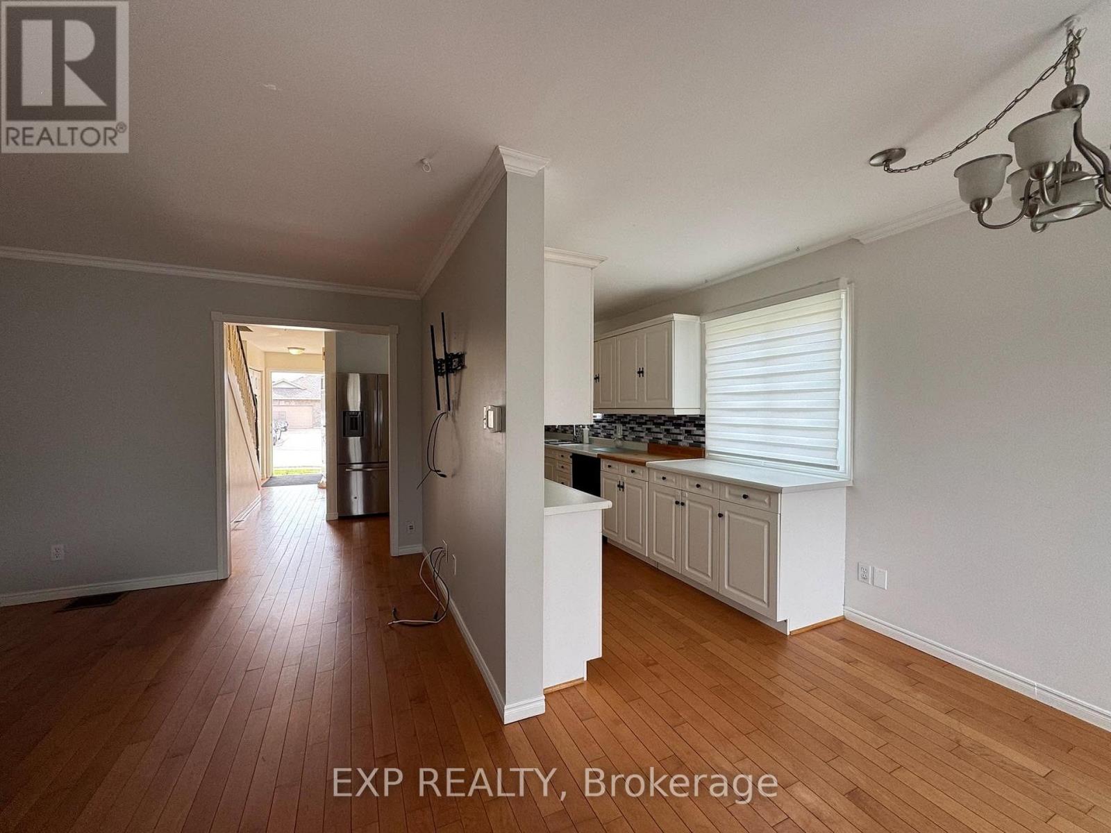286 Mutual Street N, Ingersoll, Ontario  N5C 2A7 - Photo 2 - X13853250