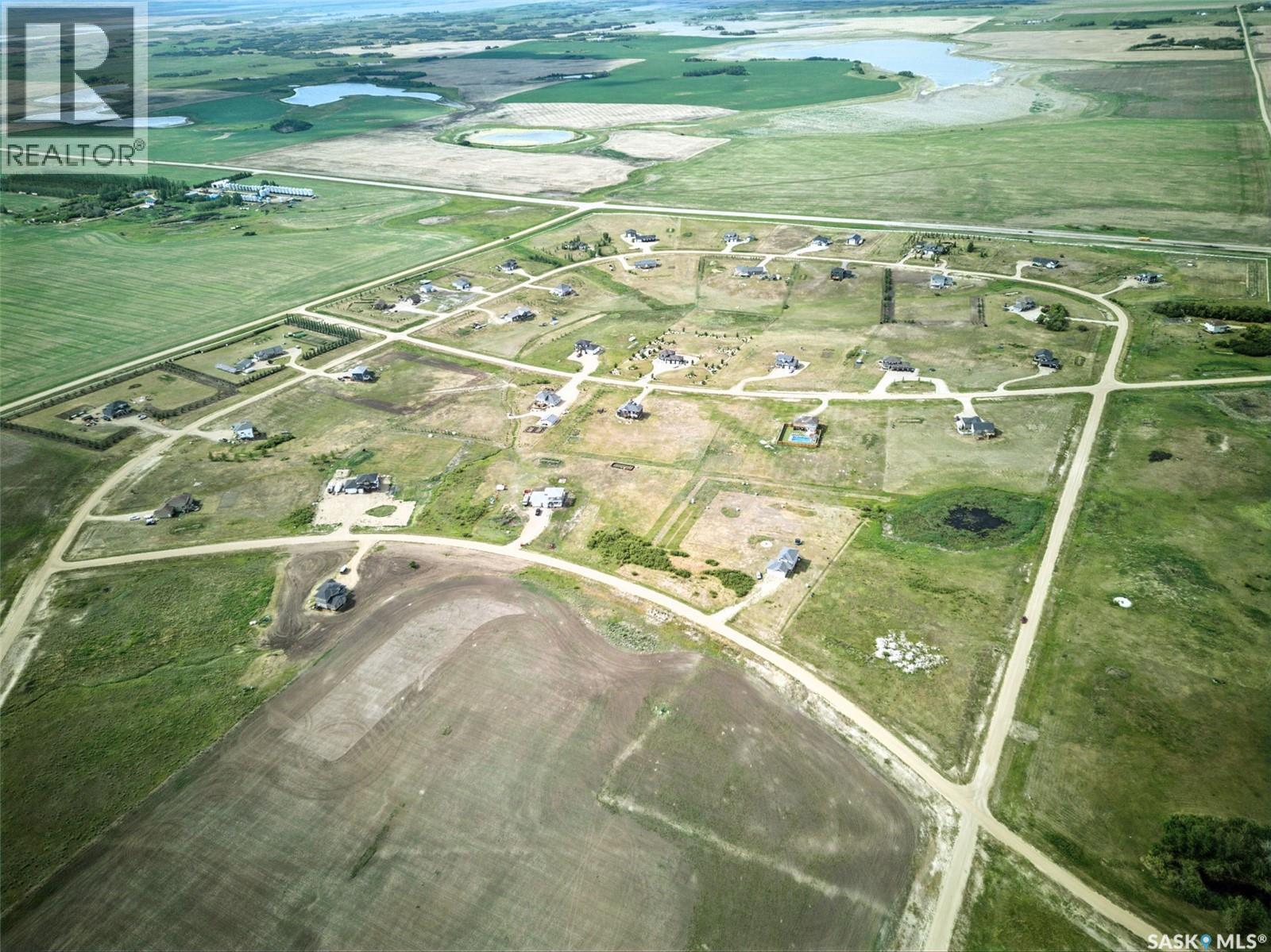 Meadowlark Development Package, Blucher Rm No. 343, Saskatchewan  S7B 0A5 - Photo 3 - SK050152