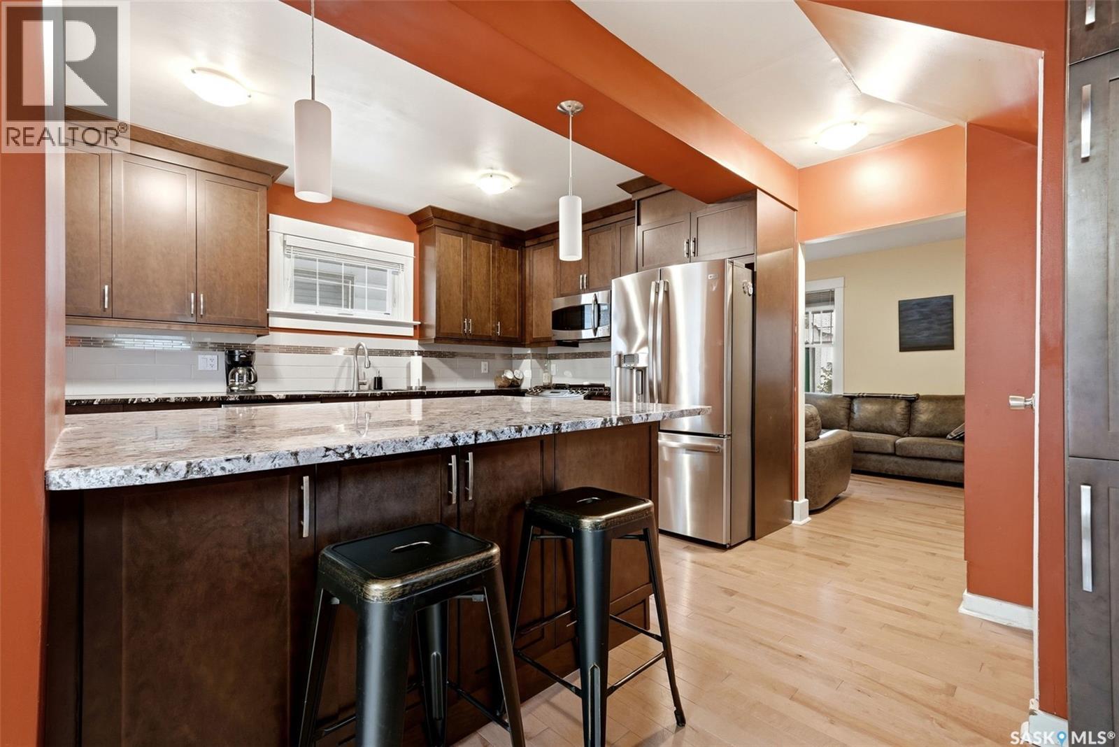 2257 Elphinstone Street, Regina, Saskatchewan  S4T 3N9 - Photo 7 - SK049988
