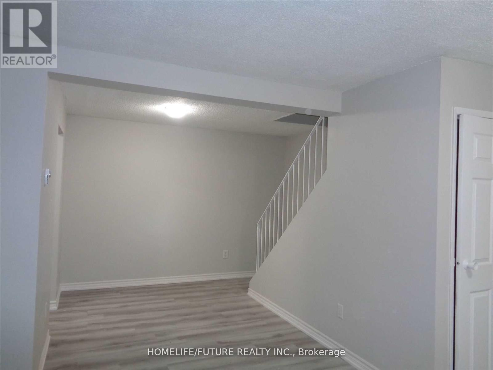 24 - 255 Porter Street, Oshawa, Ontario  L1J 1N3 - Photo 4 - E13851980