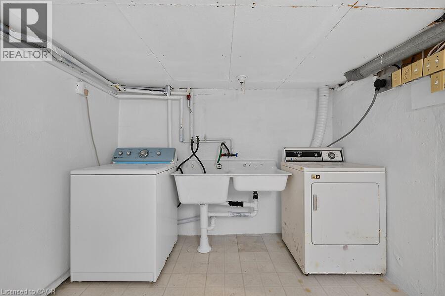 182 Emerald Street N, Hamilton, Ontario  L8L 5K8 - Photo 31 - 40865992