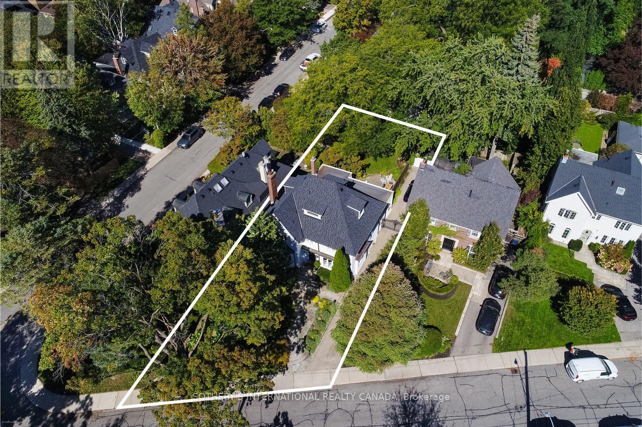186 Rosedale Heights Drive, Toronto, Ontario  M4T 1C9 - Photo 3 - C13778234