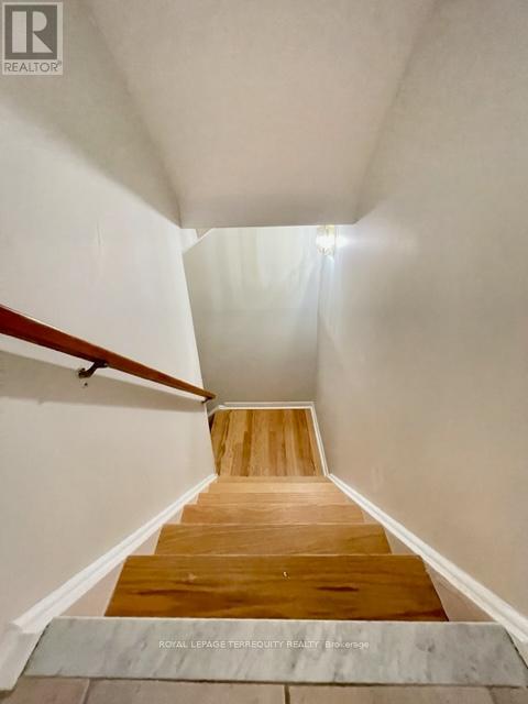 743 Fieldstone Road, Mississauga, Ontario  L5C 3K7 - Photo 37 - W13633576