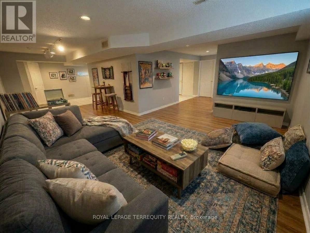 743 Fieldstone Road, Mississauga, Ontario  L5C 3K7 - Photo 39 - W13633576