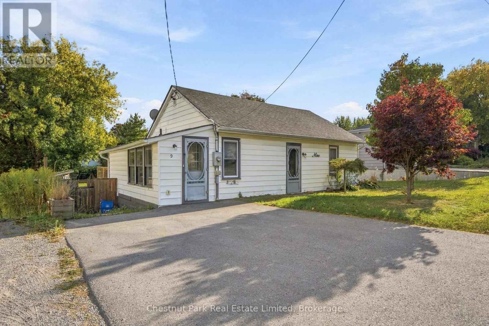 9 ROGERS STREET