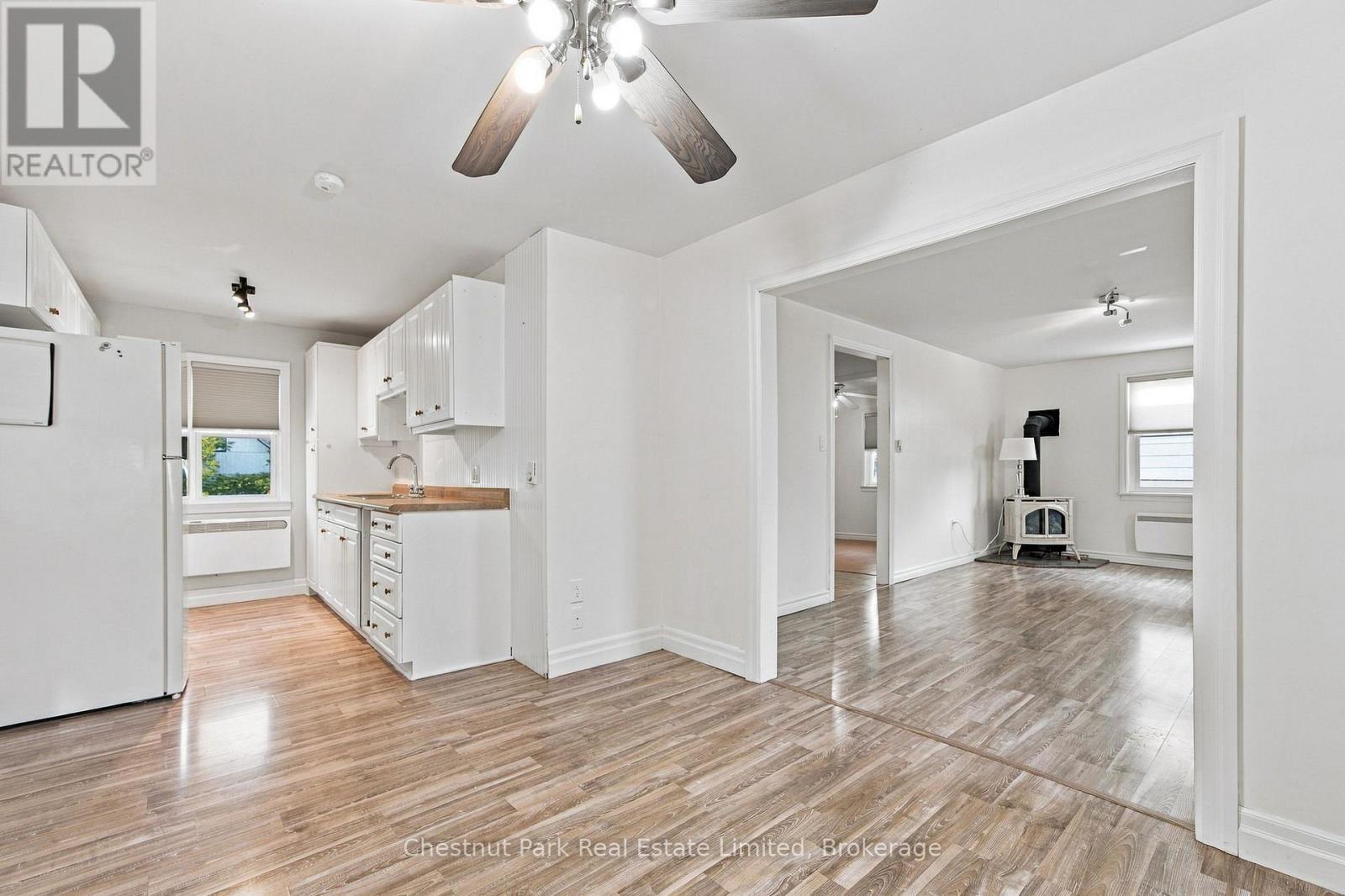 9 Rogers Street, Prince Edward County, Ontario  K0K 2T0 - Photo 9 - X13853398