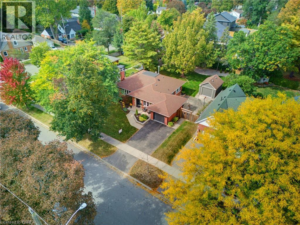 25 Elm Street, Brantford, Ontario  N3R 4T7 - Photo 2 - 40867967