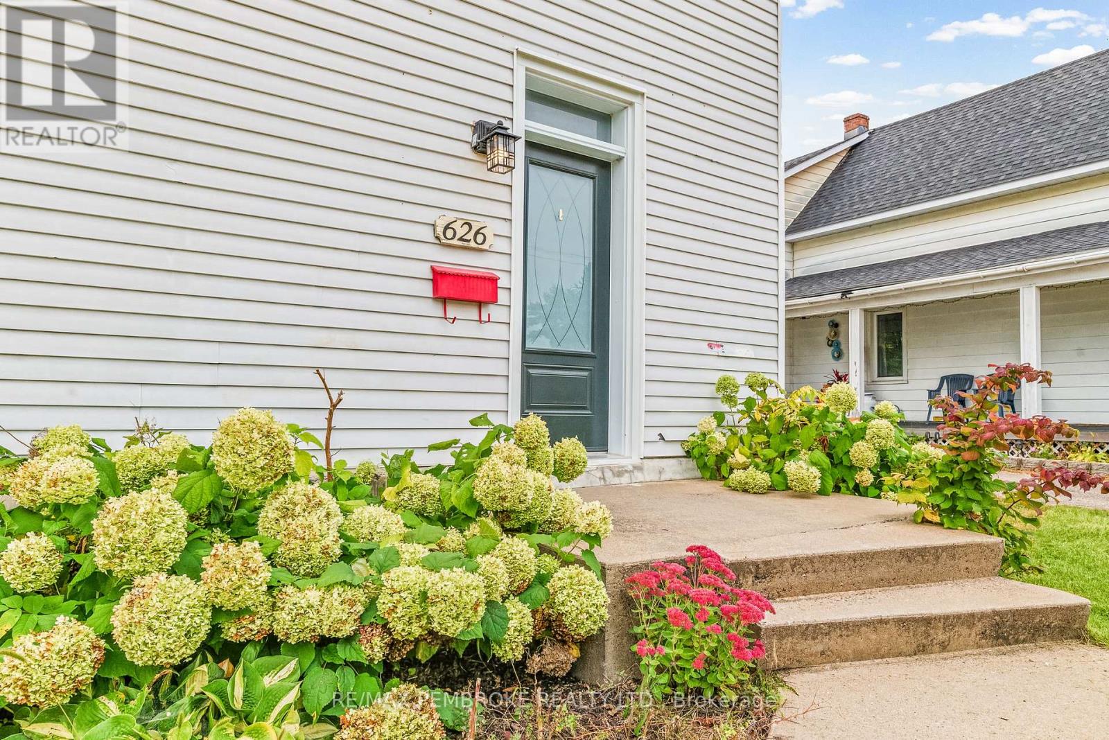 626 Hamilton Street W, Laurentian Valley, Ontario  K8A 6P6 - Photo 4 - X13853016
