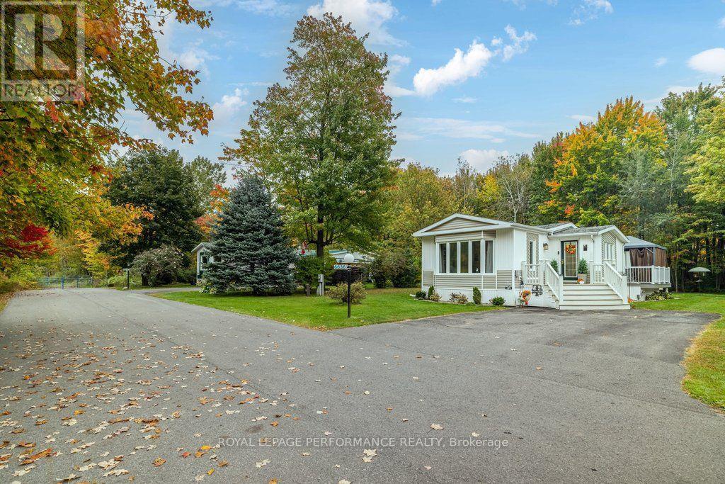 6636 Vista Patrick Private, Ottawa, Ontario  K4P 1C9 - Photo 2 - X13853048
