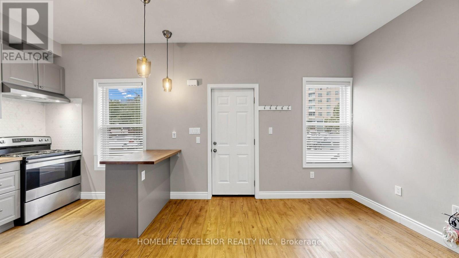 250 Shuter Street N, Toronto, Ontario  M5A 1W2 - Photo 4 - C13852988