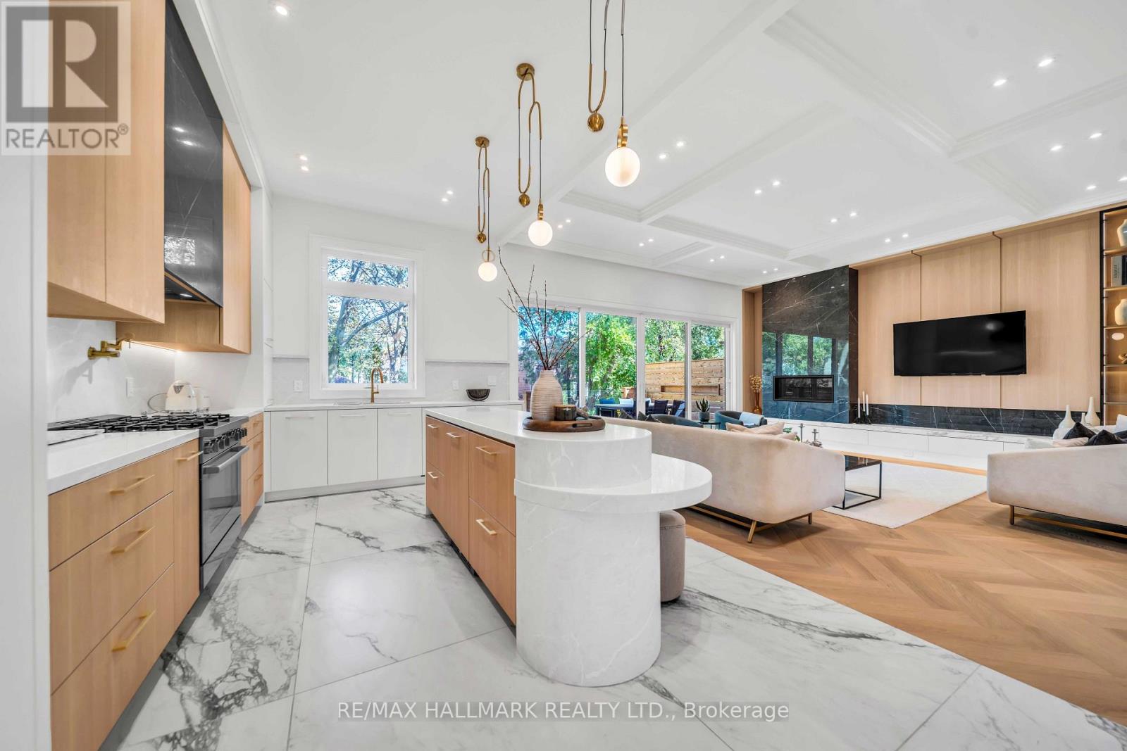 27 Collinson Boulevard, Toronto, Ontario  M3H 3C1 - Photo 12 - C13853366