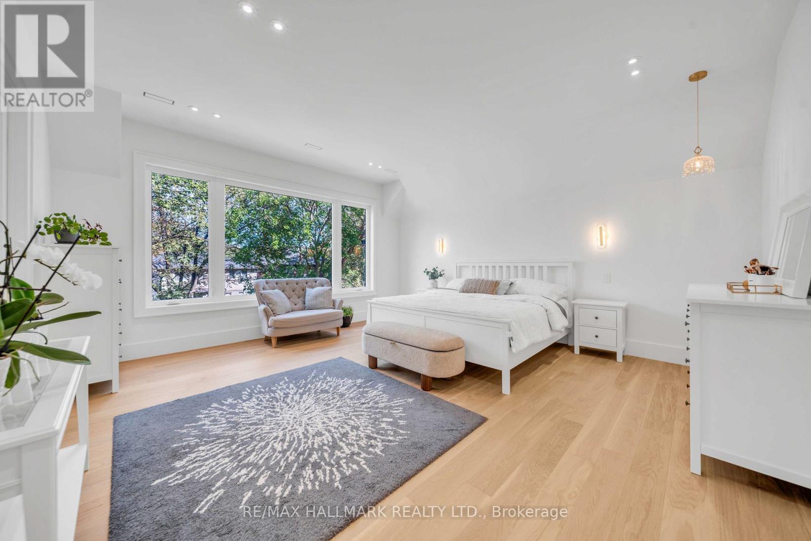 27 Collinson Boulevard, Toronto, Ontario  M3H 3C1 - Photo 15 - C13853366