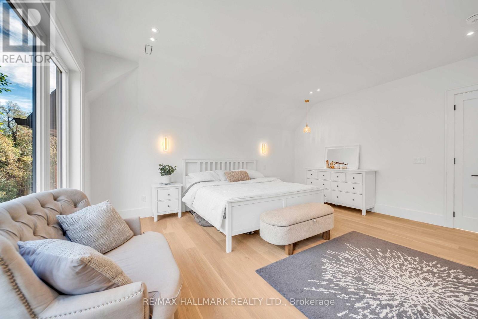 27 Collinson Boulevard, Toronto, Ontario  M3H 3C1 - Photo 16 - C13853366