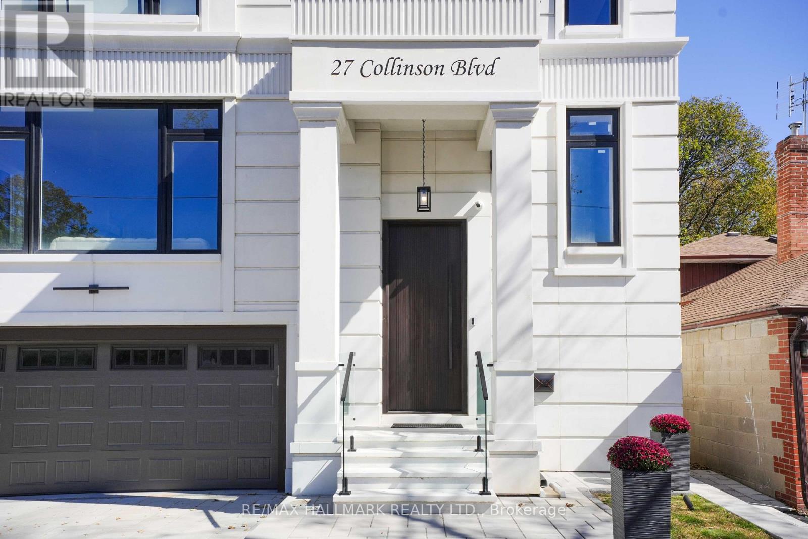 27 Collinson Boulevard, Toronto, Ontario  M3H 3C1 - Photo 2 - C13853366
