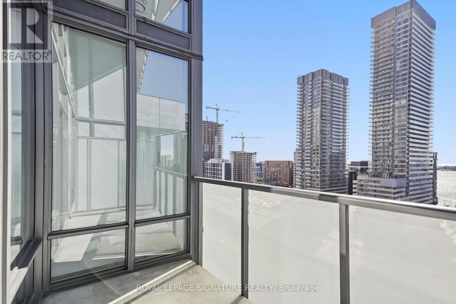 1611 - 1 Market Street, Toronto, Ontario  M5E 0A2 - Photo 35 - C13853416