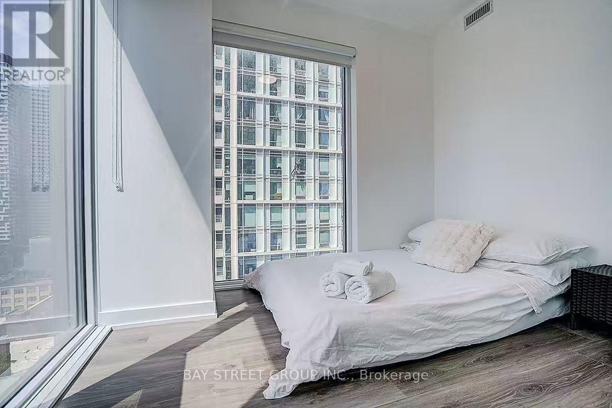 2011 - 100 Queen Street E, Toronto, Ontario  M5C 0B5 - Photo 11 - C13853462