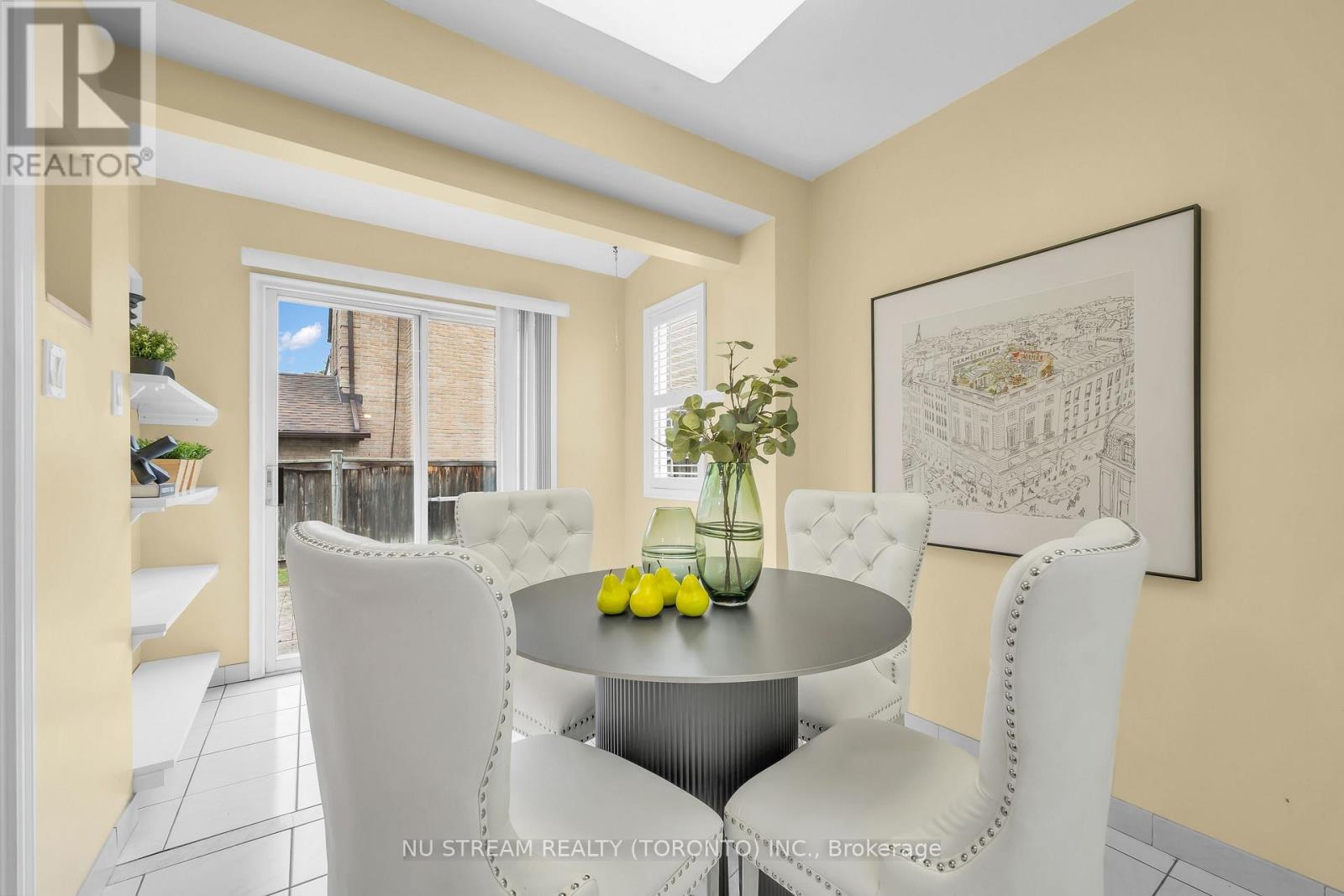 37 Wintermute Boulevard, Toronto, Ontario  M1W 3M5 - Photo 14 - E13852996