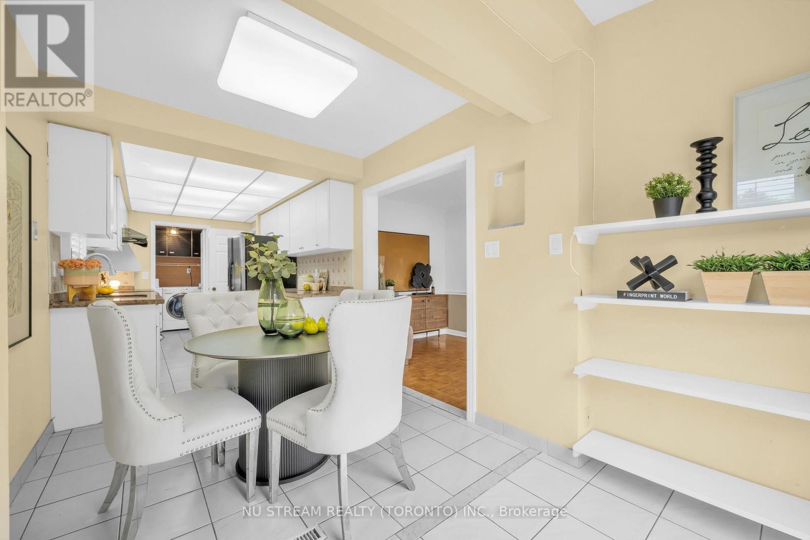 37 Wintermute Boulevard, Toronto, Ontario  M1W 3M5 - Photo 15 - E13852996