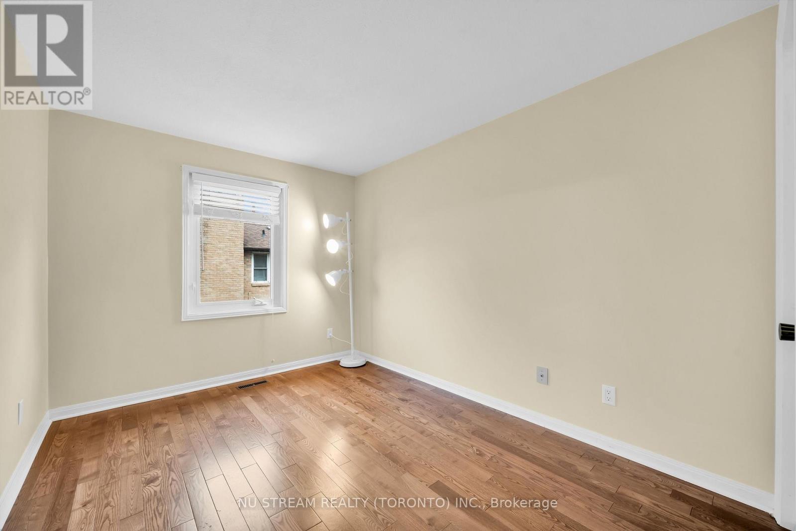 37 Wintermute Boulevard, Toronto, Ontario  M1W 3M5 - Photo 28 - E13852996