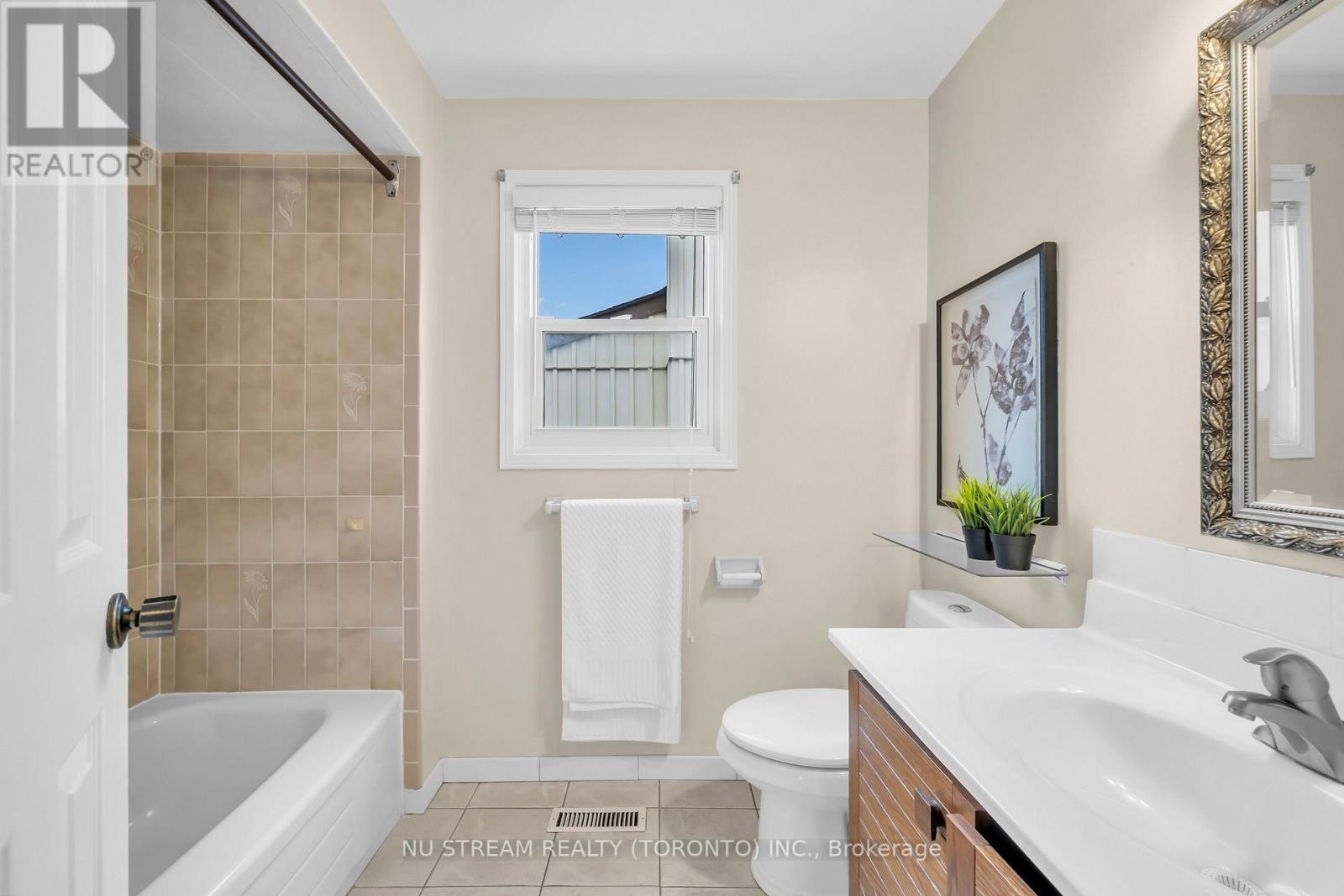 37 Wintermute Boulevard, Toronto, Ontario  M1W 3M5 - Photo 34 - E13852996