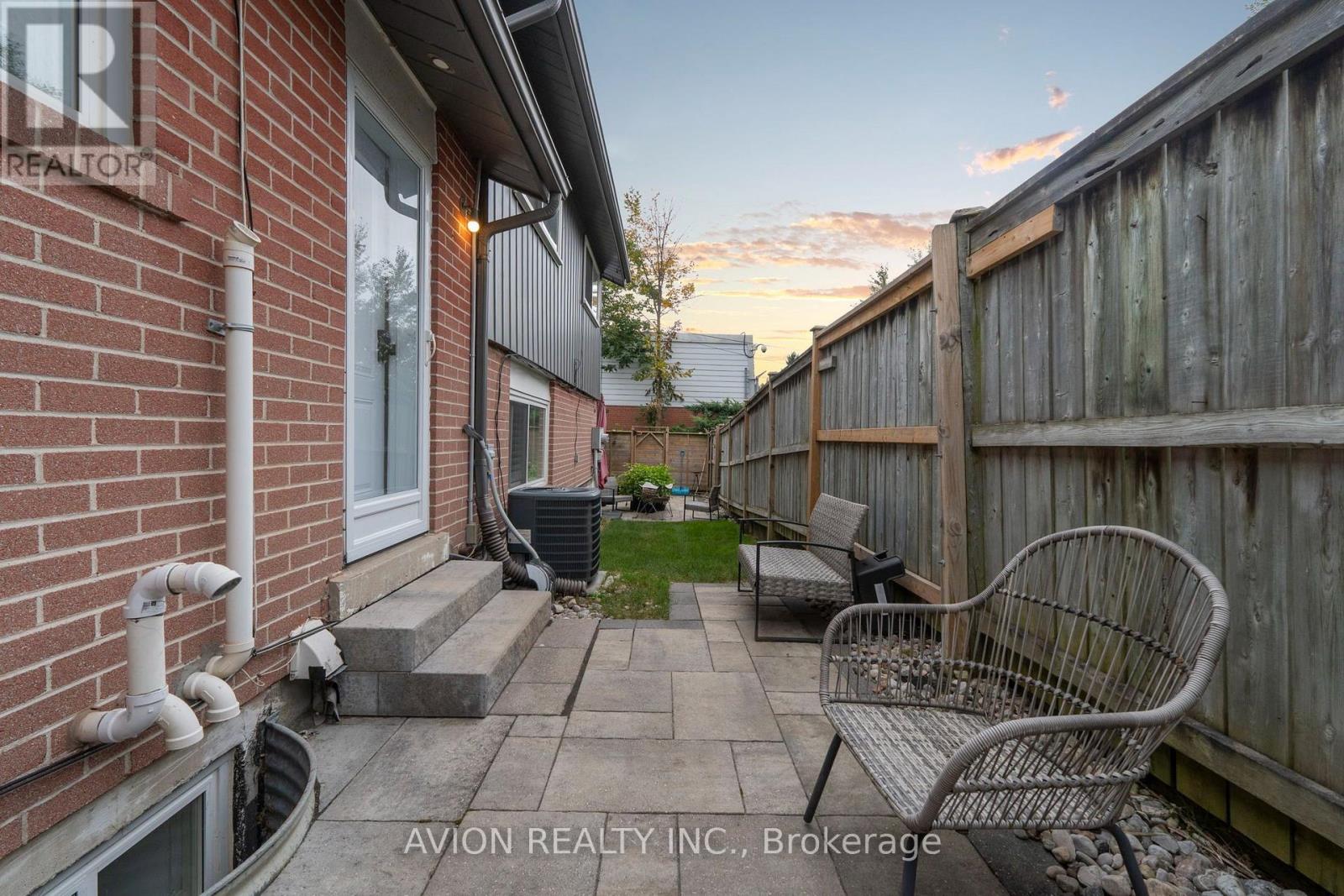 76 Livingston Road, Toronto, Ontario  M1E 1L4 - Photo 33 - E13853042