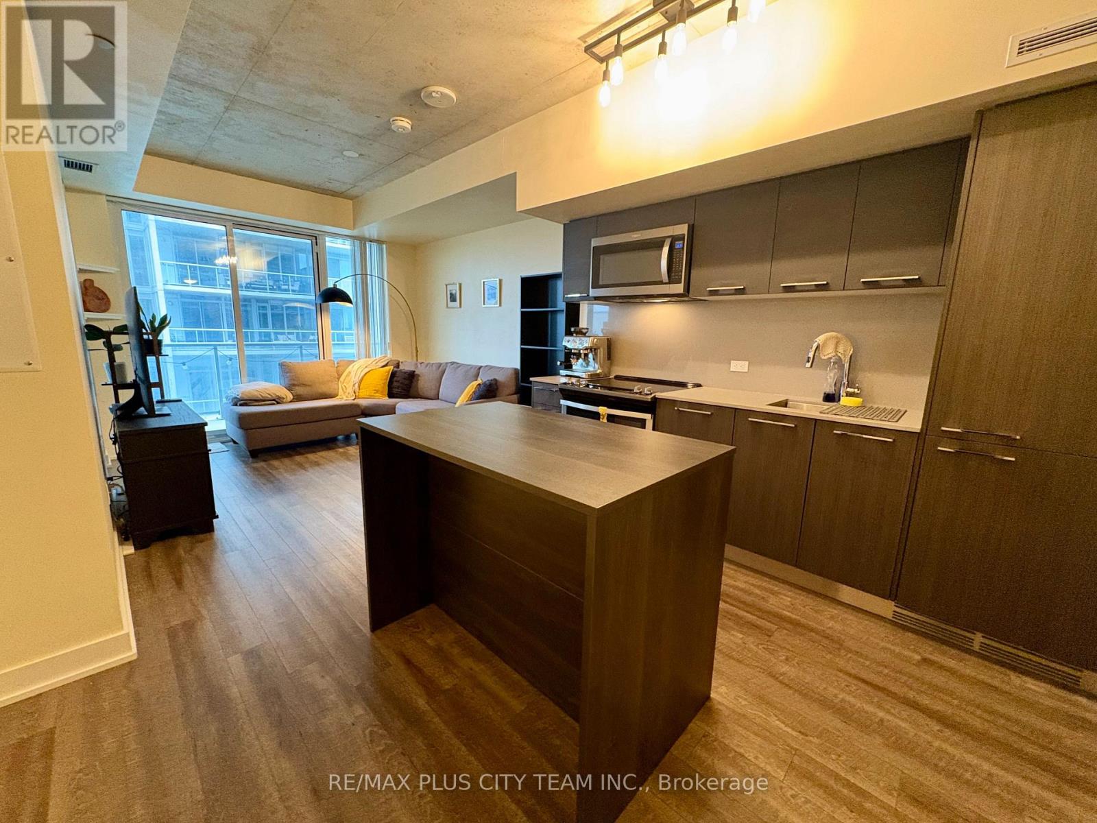 608 - 25 Baseball Place, Toronto, Ontario  M4M 0E7 - Photo 4 - E13853372