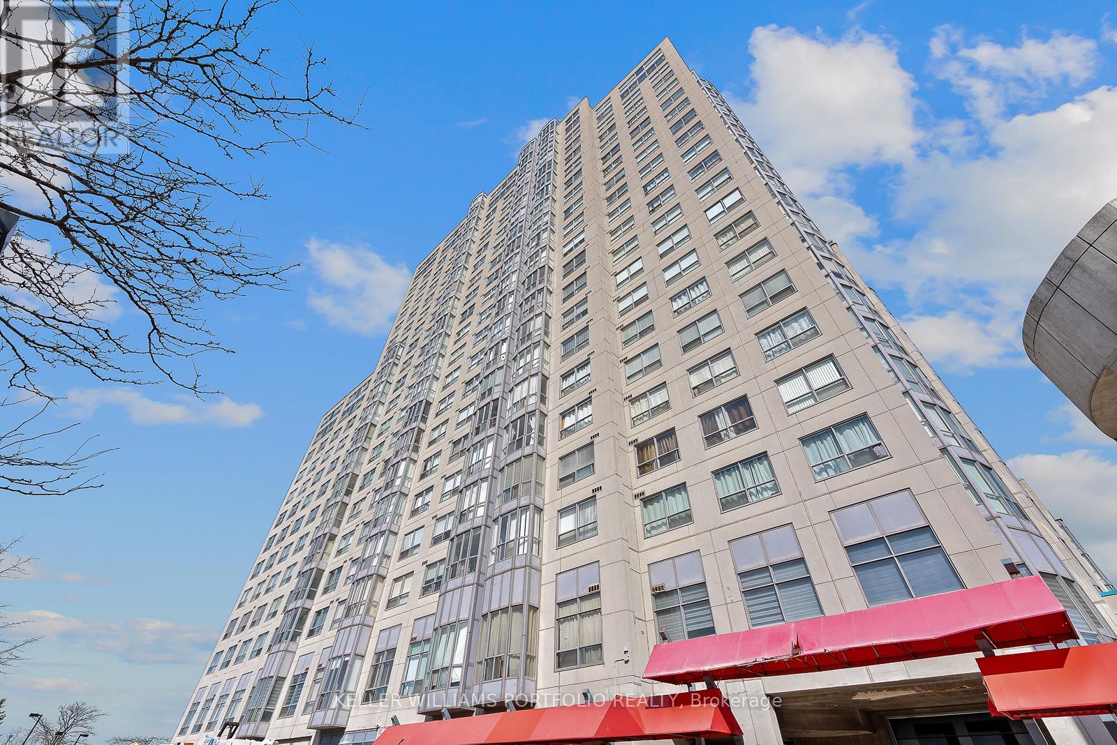418 - 2550 LAWRENCE AVENUE E